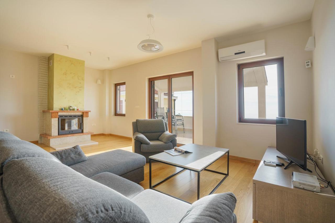 Sunbreeze Delux Vilas Budva Ngoại thất bức ảnh